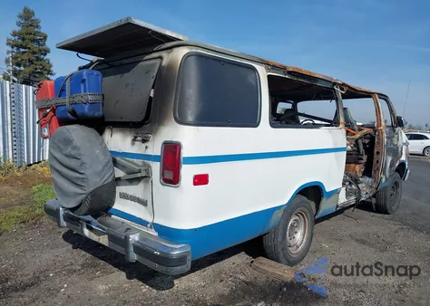 1990 Dodge Ram Wagon B350 Bus z USA, uszkodzony, nr VIN 2B5WB35Z7LK764730